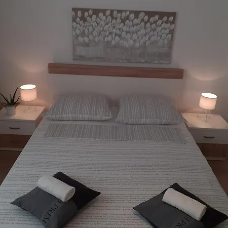 & Riva Gæstehus Vodice
